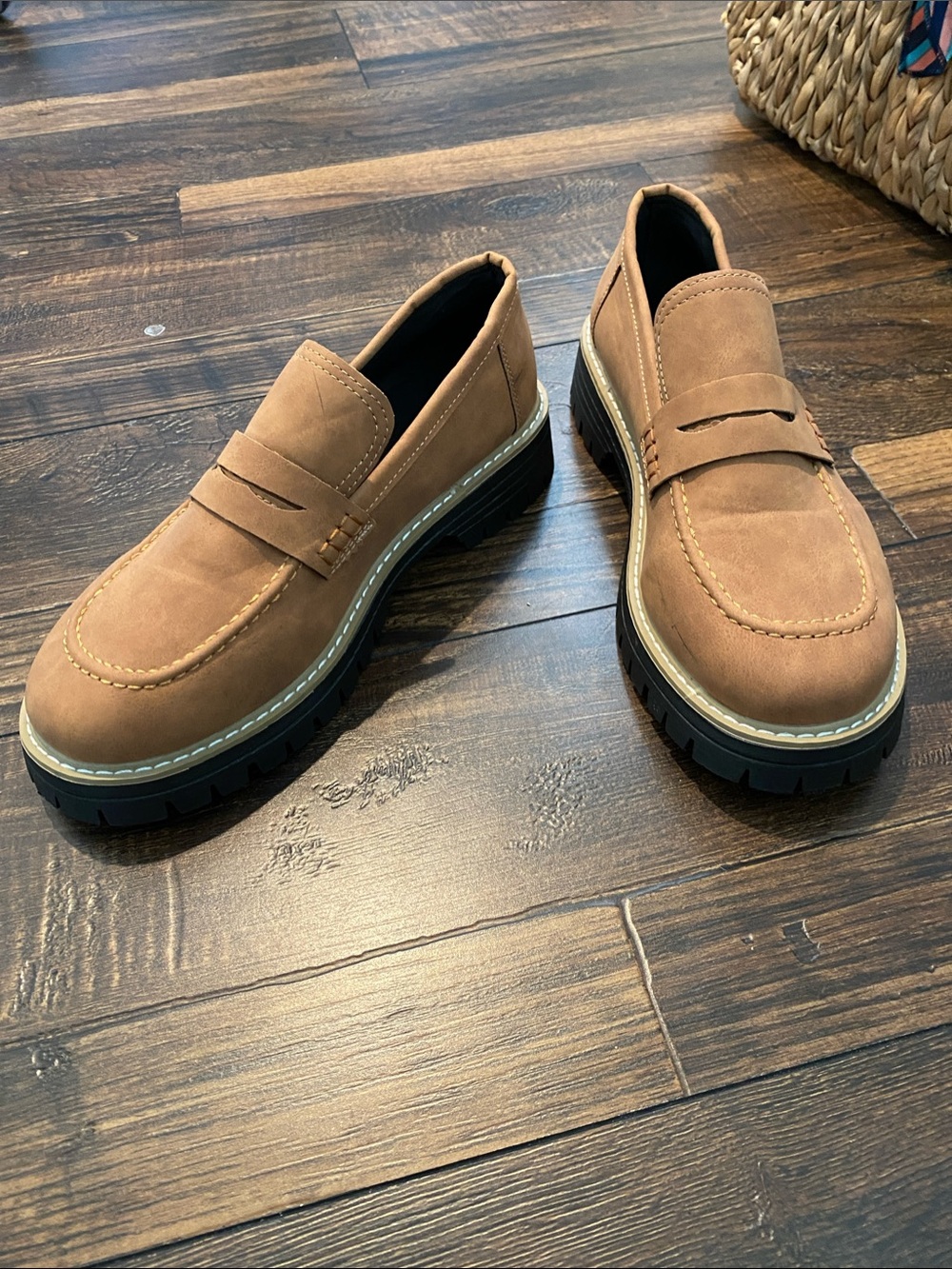 Womens Casual Penny Loafers in Chestnut Brown